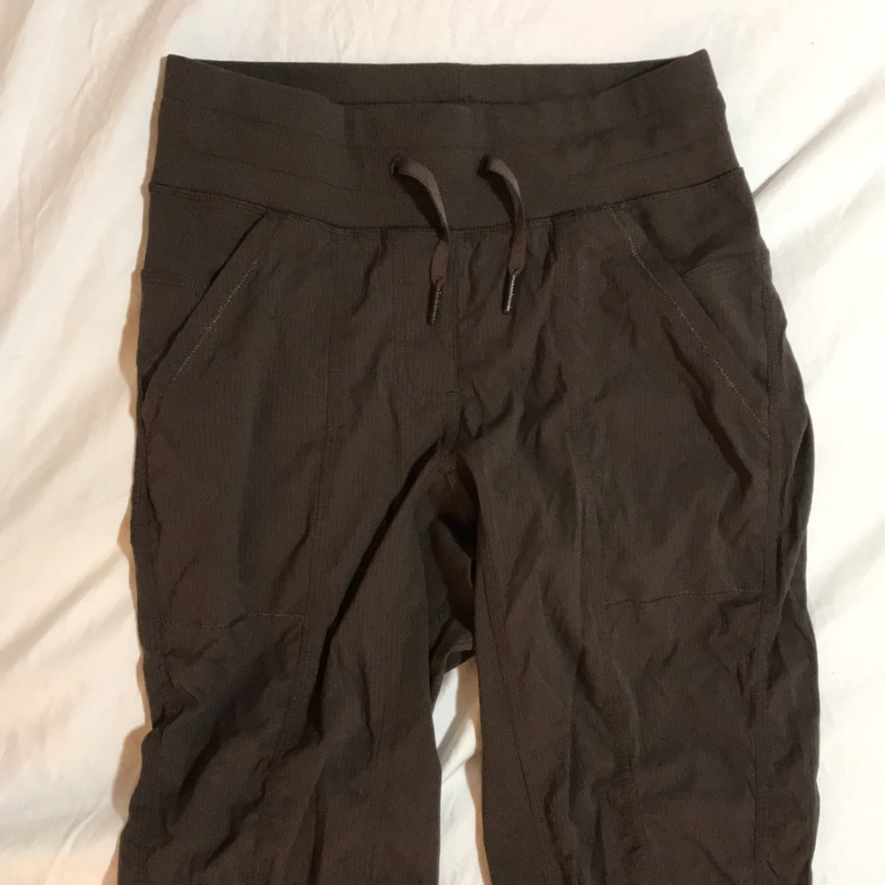 Lulu lemon pants